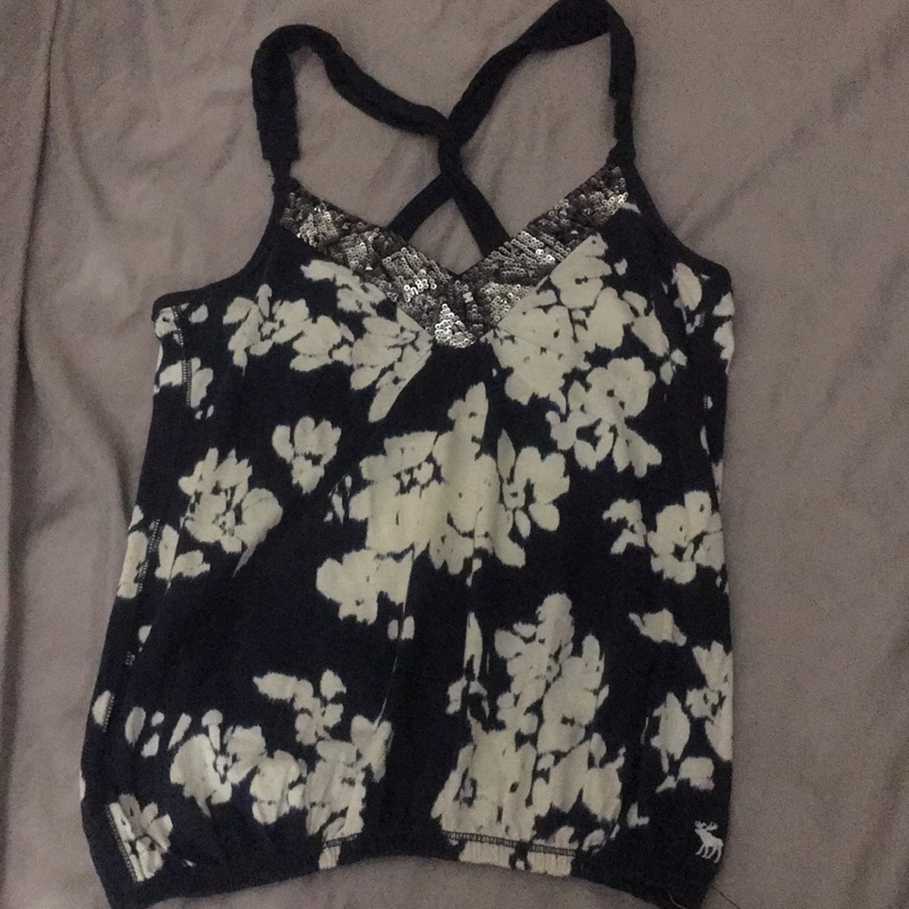 A&F V-neck top
